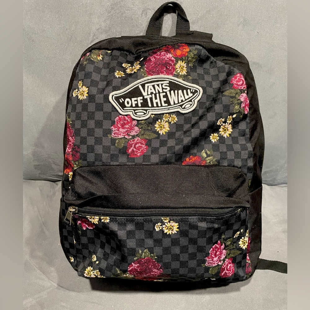 Vans off the Wall Backpack Black and Floral Lightly Used, Very Clean.